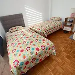 Habitaciones, 6 Norte Con San Martin Con Bano Compartido